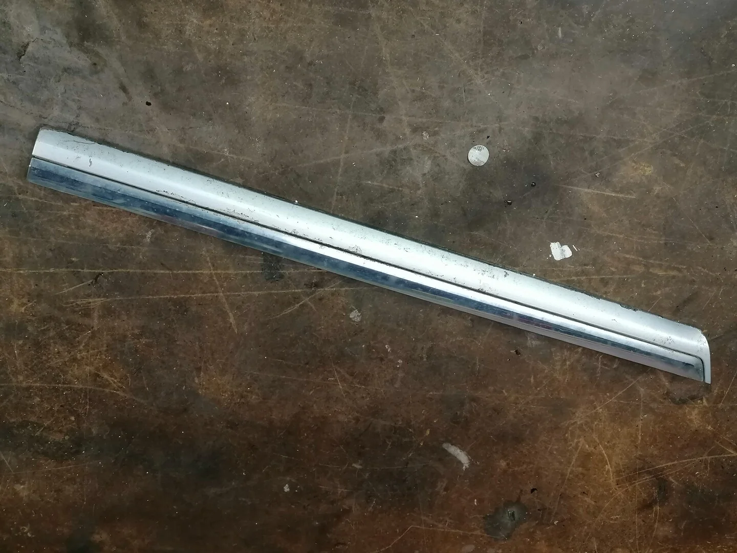 Dekorlist dörr höger bak